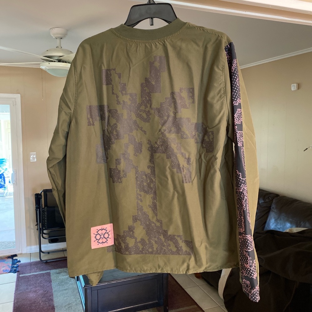 Coachella x Ambsn Long Sleeve w/ Pockets! (Ultra Rare)